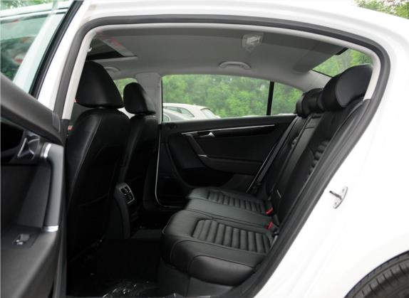 迈腾 2013款 1.8TSI 豪华型 车厢座椅   后排空间