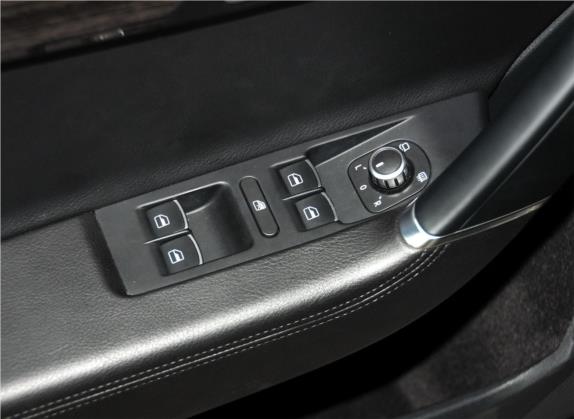 迈腾 2013款 1.8TSI 尊贵型 车厢座椅   门窗控制