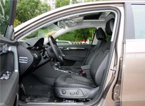 迈腾 2015款 2.0TSI 尊贵型 车厢座椅   前排空间
