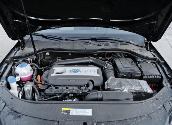 迈腾 2015款 2.0TSI 旗舰型 其他细节类   发动机舱