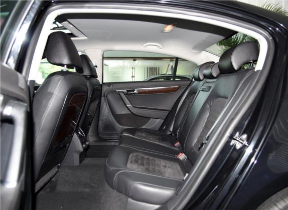 迈腾 2015款 改款 1.8TSI 尊贵型 车厢座椅   后排空间