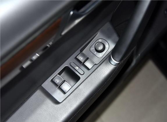 迈腾 2015款 改款 1.8TSI 尊贵型 车厢座椅   门窗控制