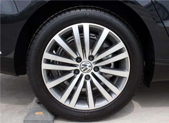 迈腾 2015款 改款 2.0TSI 旗舰型 其他细节类   前轮