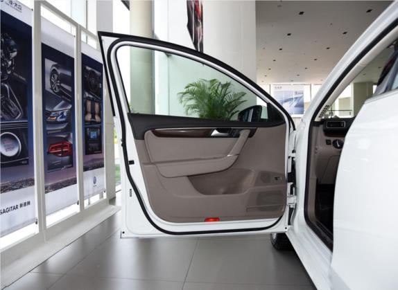 迈腾 2015款 改款 2.0TSI 尊贵型 车厢座椅   前门板