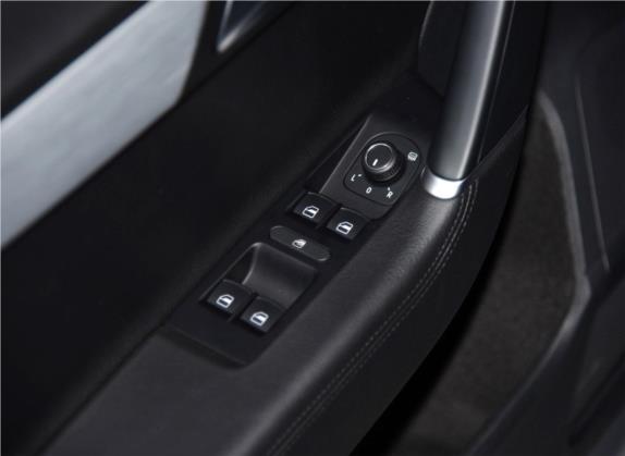 迈腾 2016款 1.8TSI 智享领先型 车厢座椅   门窗控制
