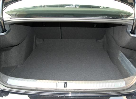 迈腾 2017款 280TSI DSG 舒适型 车厢座椅   后备厢