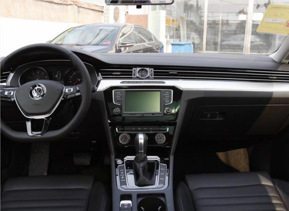 迈腾 2017款 280TSI DSG 领先型 中控类   中控台