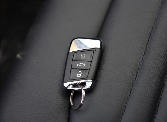 迈腾 2017款 280TSI DSG 领先型 其他细节类   钥匙