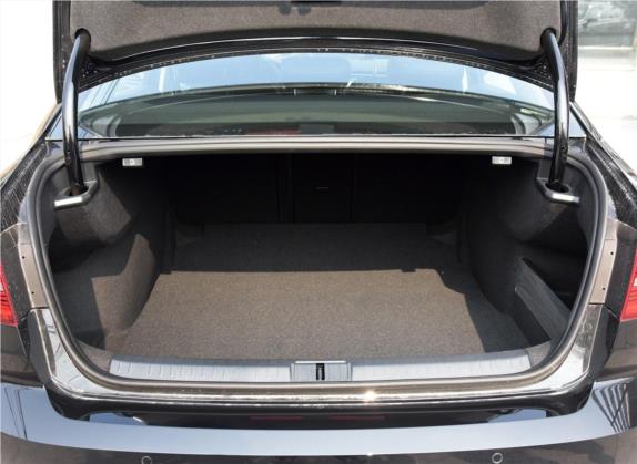 迈腾 2017款 280TSI DSG 领先型 车厢座椅   后备厢