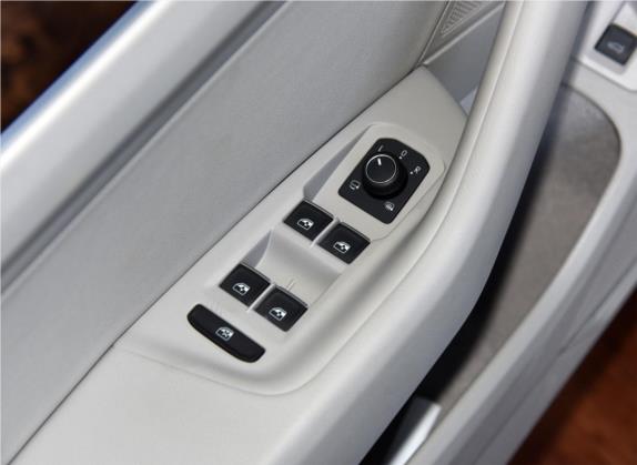 迈腾 2017款 330TSI DSG 豪华型 车厢座椅   门窗控制