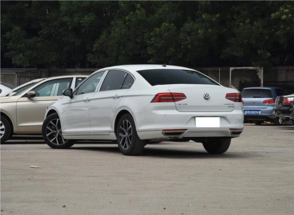 迈腾 2017款 330TSI DSG 尊贵型 外观   斜后