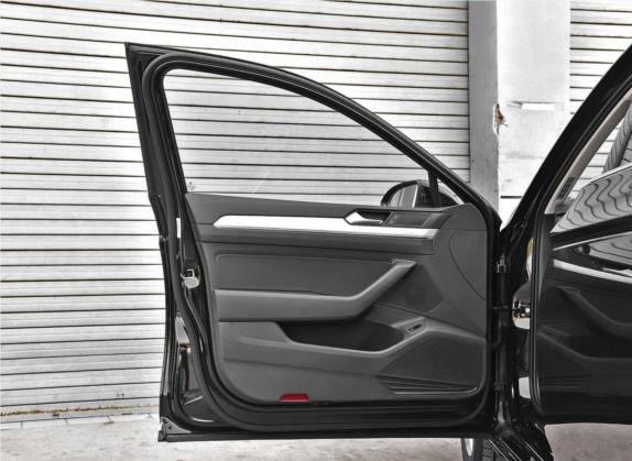 迈腾 2018款 280TSI DSG 舒适型 车厢座椅   前门板