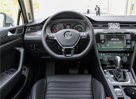 迈腾 2018款 改款 380TSI DSG 豪华型 中控类   驾驶位