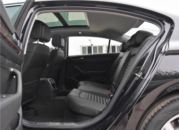 迈腾 2019款 330TSI DSG 豪华型 国V 车厢座椅   后排空间