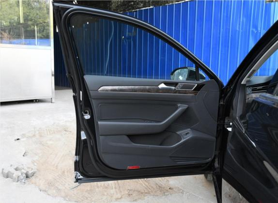 迈腾 2019款 380TSI DSG 豪华型 国V 车厢座椅   前门板