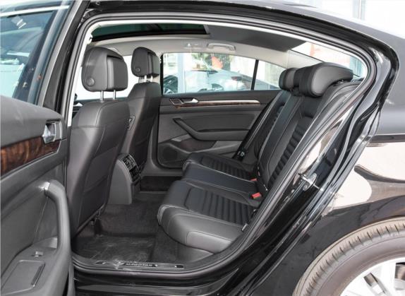 迈腾 2019款 380TSI DSG 豪华型 国VI 车厢座椅   后排空间