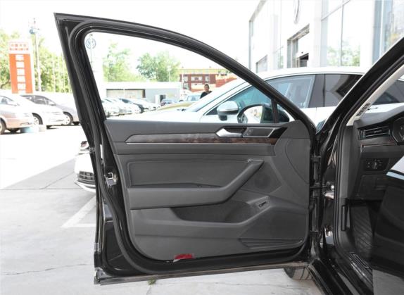 迈腾 2019款 380TSI DSG 豪华型 国VI 车厢座椅   前门板