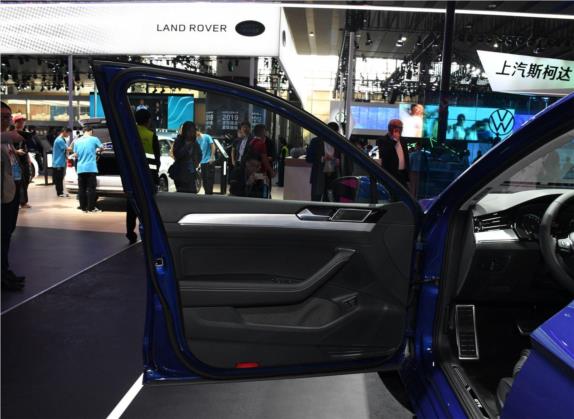 迈腾GTE插电混动 2020款 GTE 尊贵型 车厢座椅   前门板