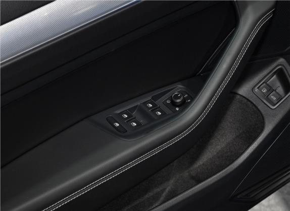 迈腾GTE插电混动 2020款 GTE 尊贵型 车厢座椅   门窗控制