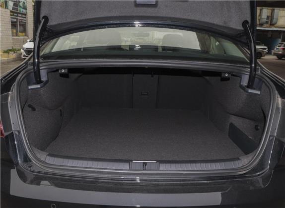迈腾GTE插电混动 2020款 GTE 豪华型 车厢座椅   后备厢