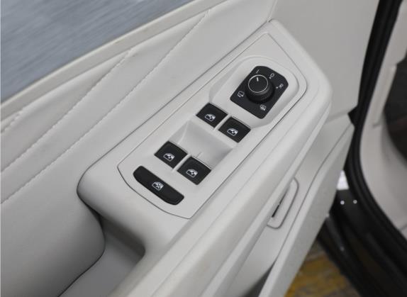 揽境 2022款 380TSI 四驱豪华佳境版Pro 6座 车厢座椅   门窗控制