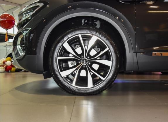 揽境 2022款 530TSI 四驱旗舰胜境版Pro 6座 其他细节类   前轮