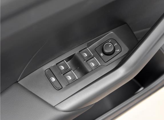 探影 2021款 200TSI DSG R-Line智联版 车厢座椅   门窗控制