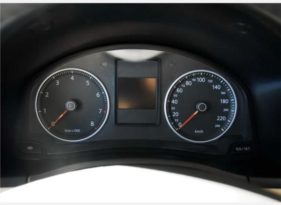 宝来 2008款 2.0L 自动豪华型 中控类   仪表盘
