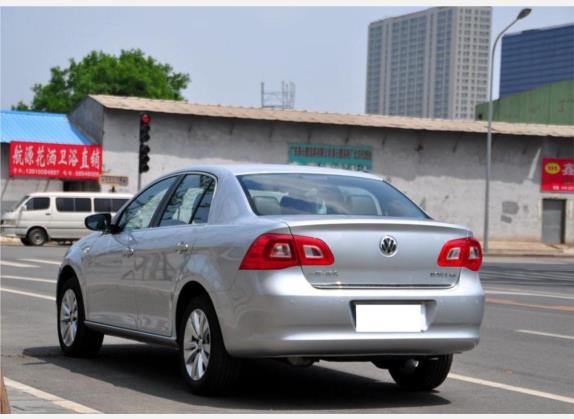 宝来 2011款 1.4T 自动舒适型 外观   斜后