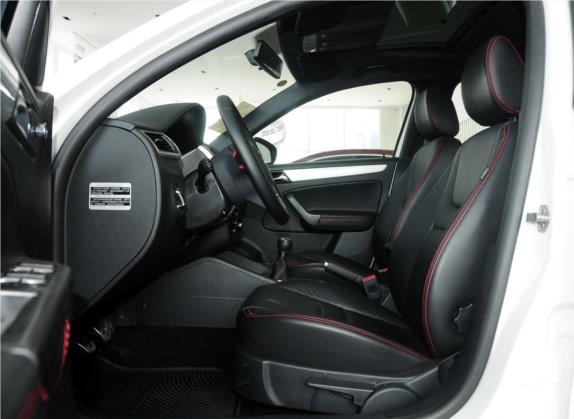 宝来 2011款 1.4T MT Sportline 车厢座椅   前排空间