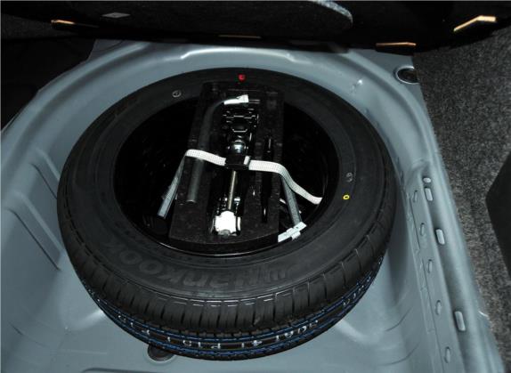 宝来 2011款 1.6L自动豪华型 其他细节类   备胎