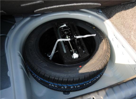 宝来 2012款 1.6L 手动时尚型 其他细节类   备胎