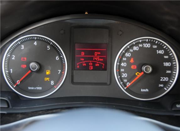 宝来 2012款 1.6L 手动时尚型 中控类   仪表盘