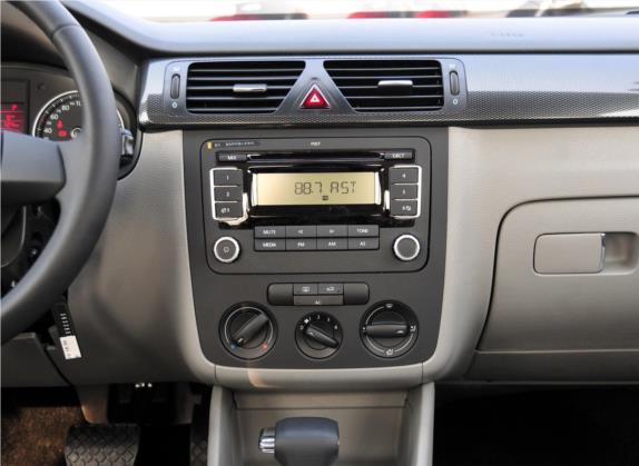 宝来 2012款 1.6L 自动舒适型 中控类   中控台