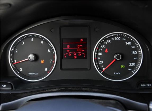宝来 2012款 1.6L 自动舒适型 中控类   仪表盘