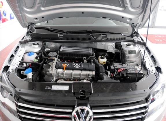 宝来 2013款 1.6L 手动时尚型 其他细节类   发动机舱