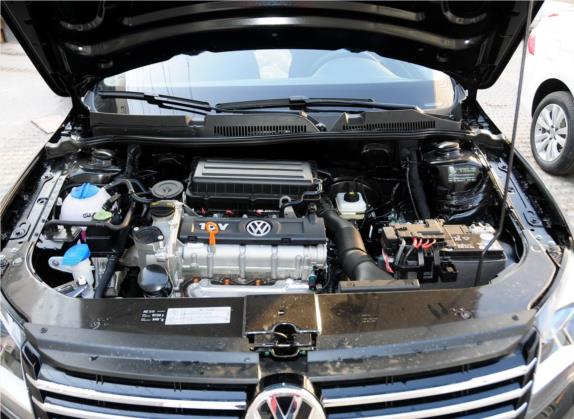 宝来 2013款 1.6L 自动时尚型 其他细节类   发动机舱