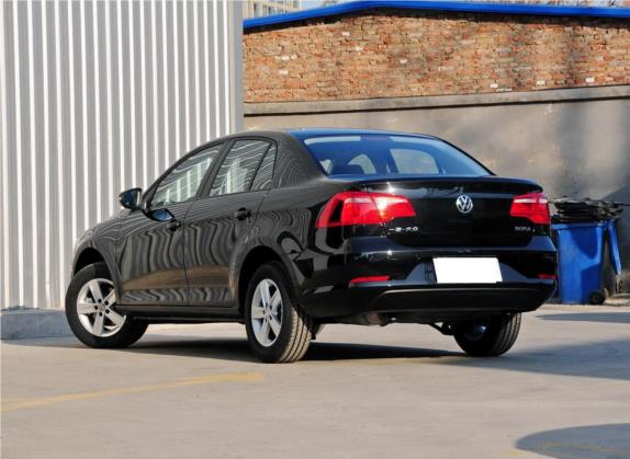 宝来 2013款 1.6L 自动时尚型 外观   斜后