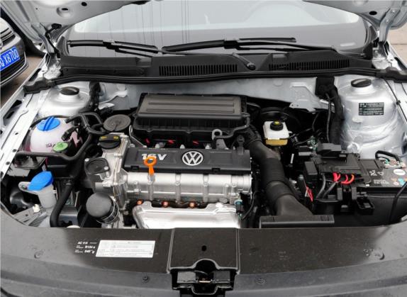 宝来 2014款 1.6L 自动时尚型 其他细节类   发动机舱