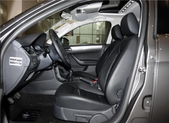宝来 2014款 1.6L 手动舒适型 车厢座椅   前排空间