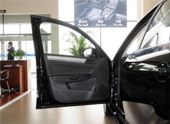 宝来 2014款 1.6L 自动舒适型 车厢座椅   前门板