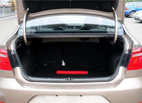 宝来 2014款 1.4TSI 手动舒适型 车厢座椅   后备厢