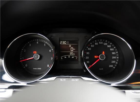 宝来 2014款 1.4TSI 手动舒适型 中控类   仪表盘