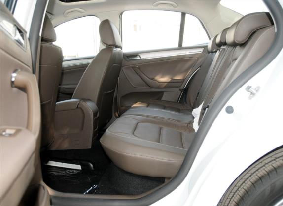 宝来 2014款 1.4TSI 自动舒适型 车厢座椅   后排空间