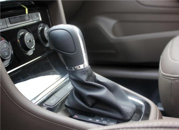 宝来 2014款 1.4TSI 自动豪华型 中控类   挡把