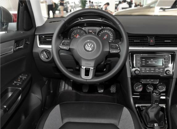 宝来 2015款 质惠版 1.6L 手动舒适型 中控类   驾驶位