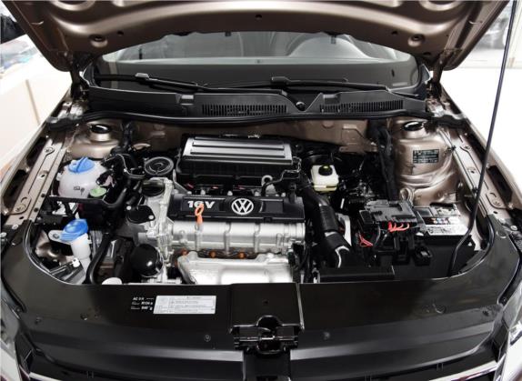 宝来 2015款 质惠版 1.6L 手动舒适型 其他细节类   发动机舱