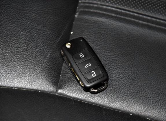宝来 2016款 1.6L 手动舒适型 其他细节类   钥匙