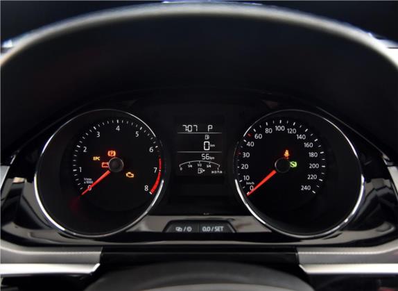 宝来 2016款 1.6L 自动舒适型 中控类   仪表盘
