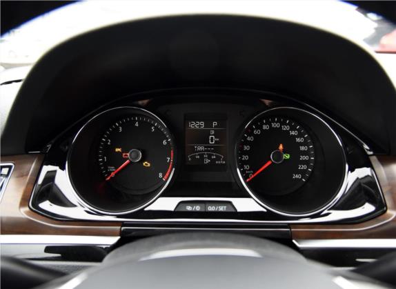 宝来 2016款 1.6L 自动豪华型 中控类   仪表盘